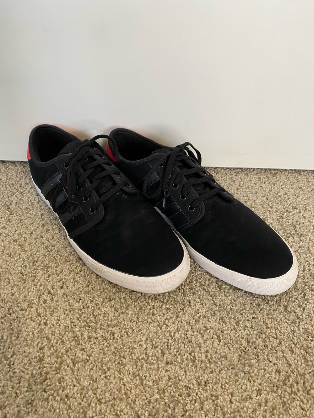 adidas Black and White Low-Top Sneakers with Red Accent